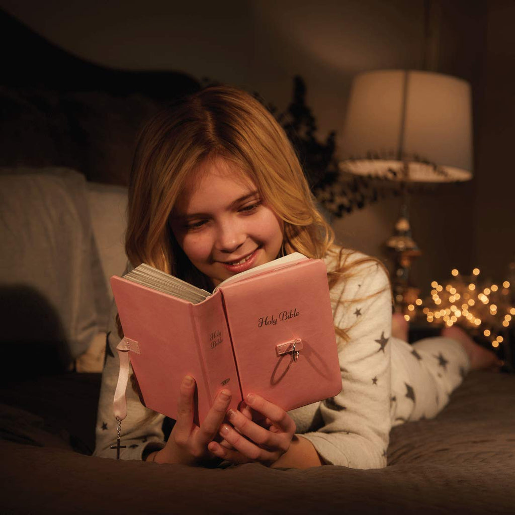 Bible NKJV Simply Charming Pink Hardback – Gift Edition